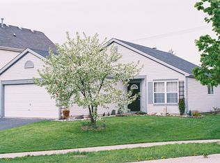 606 N Emerson Ln, Hainesville, IL 60030