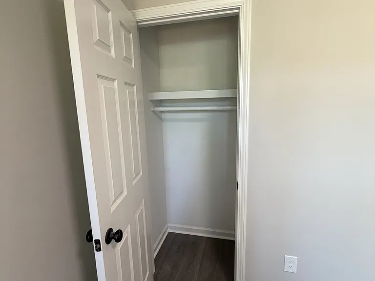 2036 Harrison Ave — Photo 26
