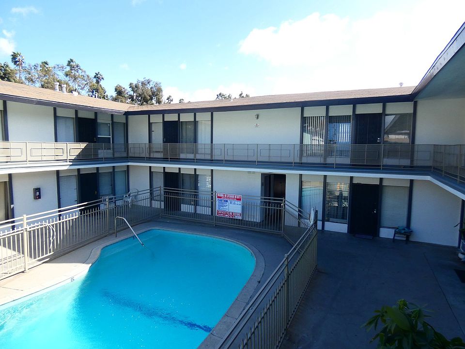 Building Photo 3