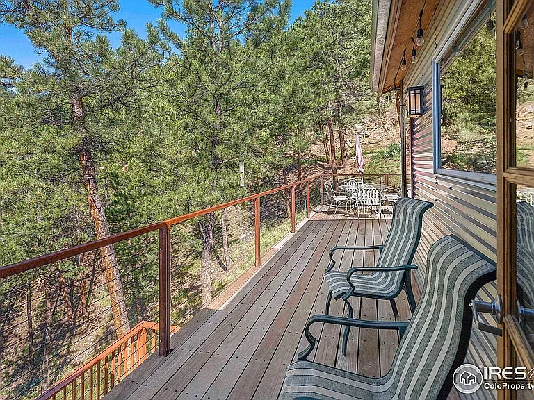 3 bed, 2164 sqft, $3,600 — Photo 4