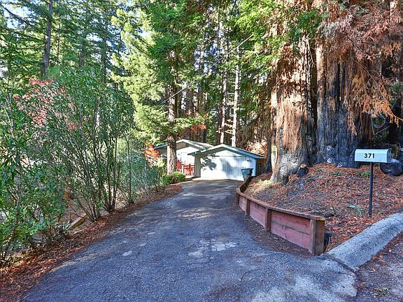 4th image of 371 Dogwood Way