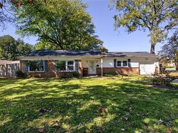 501 S Kings Point Rd, Virginia Beach, VA 23452