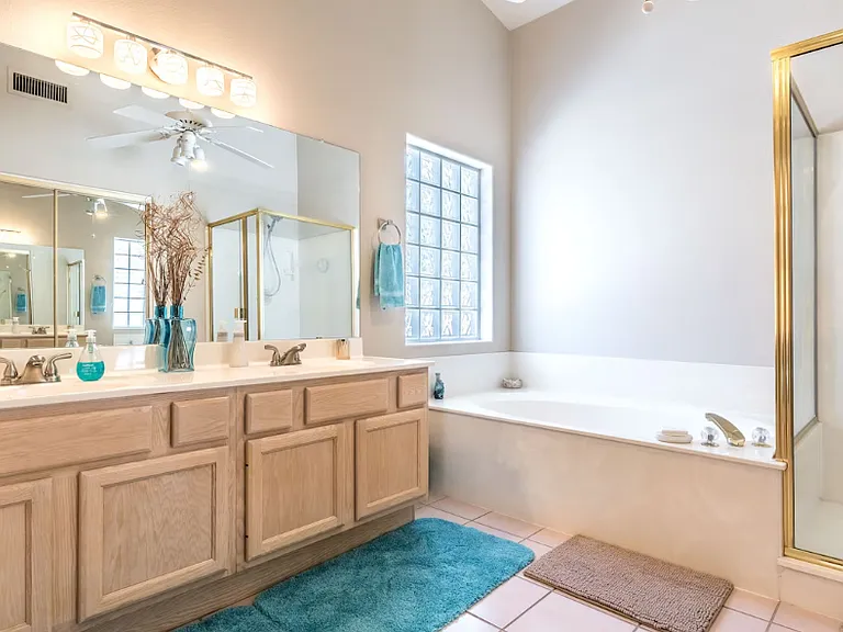 14224 N Edgeworth Dr — Photo 15