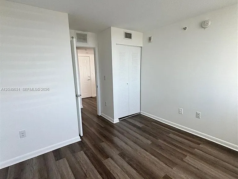 219 NW 12th Ave #911 — Photo 9