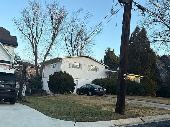 3rd image of 6403 Kirby Rd