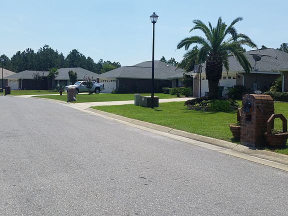 3rd image of 9977 Parker Lake Cir