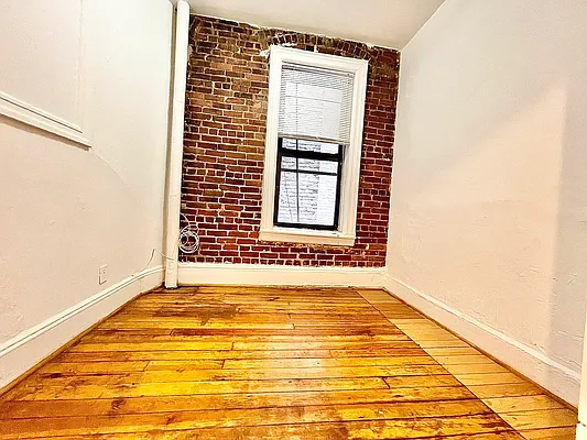Rented by Century 21 Premier  | media 3