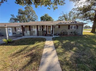 920 S Wilson Ave, Chanute, KS 66720