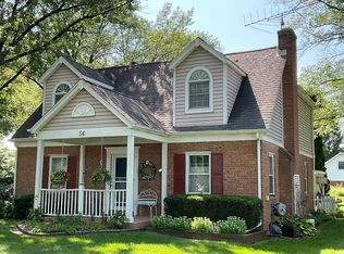56 S Elmwood Ave, Palatine, IL 60074