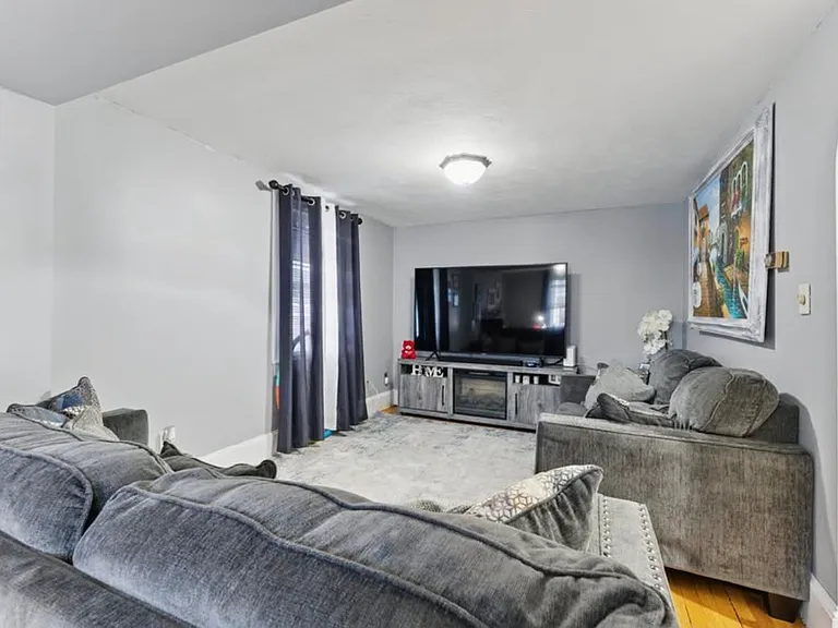 73 Estes St #A — Photo 3