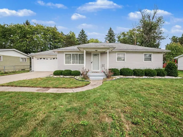 2955 Welland Dr, Saginaw, MI 48601