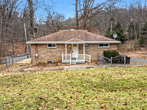 6054 Sinan Dr, Export, PA 15632