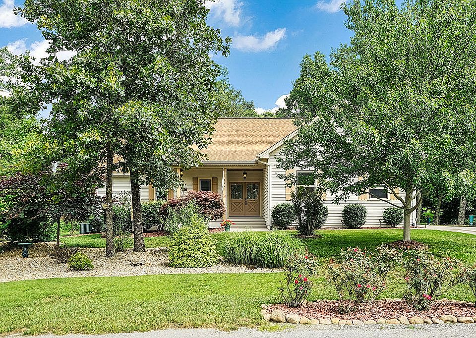 1st image of 155 Mountain View Dr