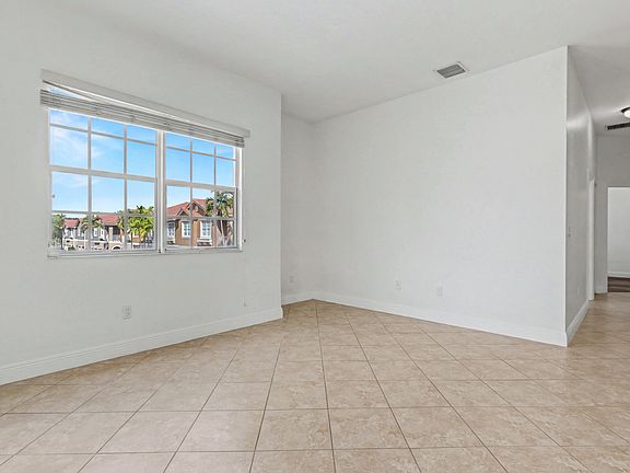 5th image of 5869 Hampton Hills Boulevard