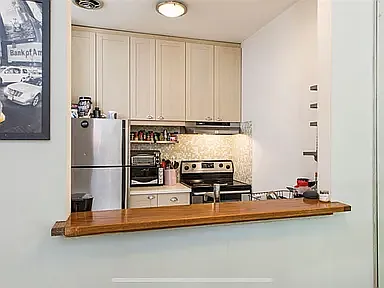 41 1st St #1 — Photo 9
