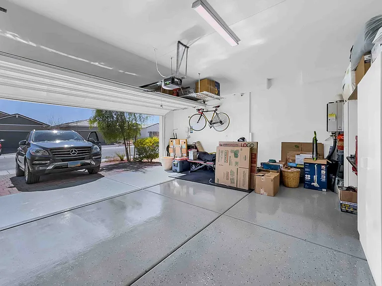 2404 Cold Canyon Ave — Photo 4