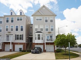 2497 Curie Ct #112, Oak Hill, VA 20171
