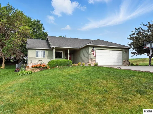 9010 Monroe Rd, Plattsmouth, NE 68048