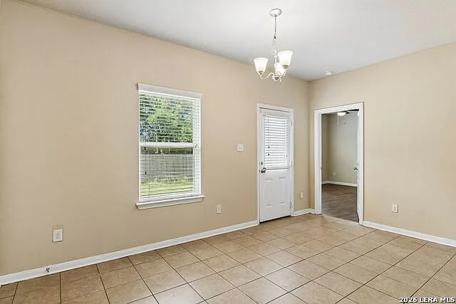 9922 Belmore Cv — Photo 14