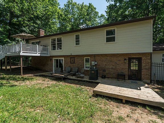 5th image of 4600 Kerrydale Pl