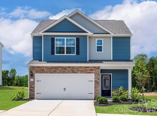 6730 Fairford Dr, Charlotte, NC 28215