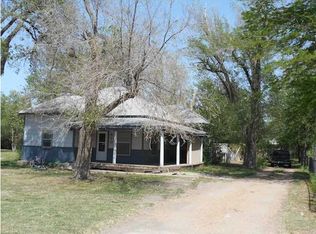 410 N Burrton Ave, Burrton, KS 67020