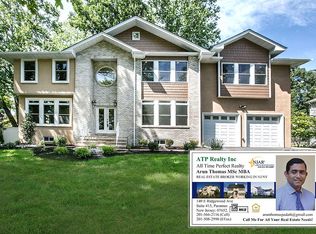 545 Spring Valley Rd, Paramus, NJ 07652