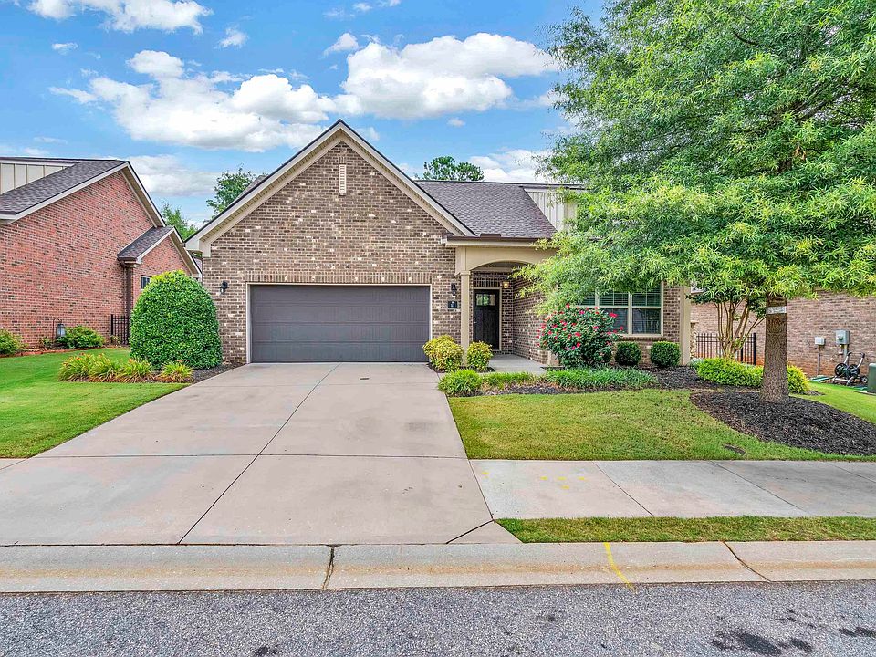 1st image of 11 Heron Glen Way