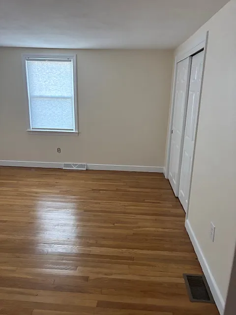11REAR Foster Ln