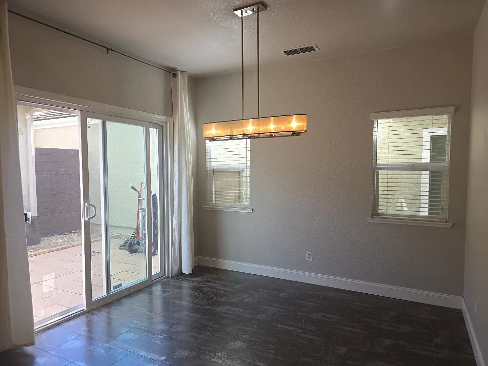 3 bed, 2.5 bath, 1423 sqft, $3,000 — Photo 4