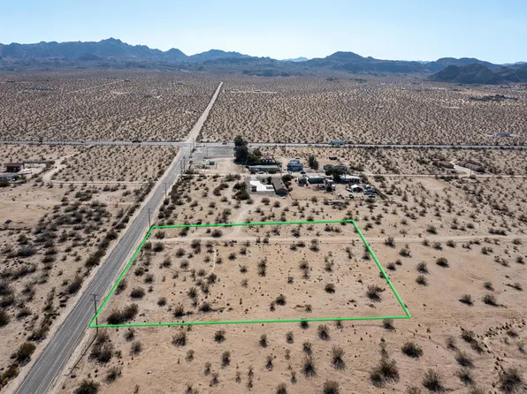 144 Sunfair Rd, Joshua Tree, CA 92252