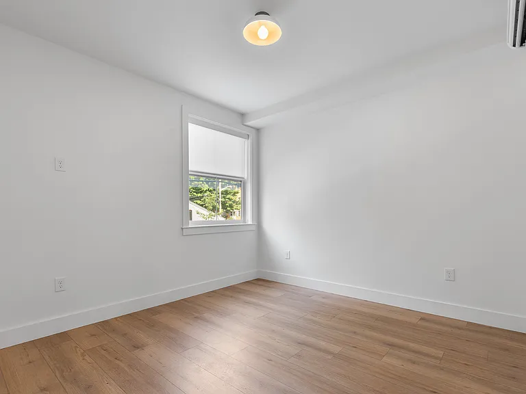 113 Ives Street — Photo 166