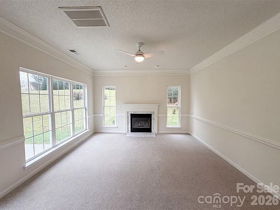 3rd image of 11037 Wyndham Pointe Dr