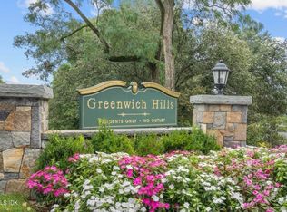 54 Greenwich Hills Dr UNIT 54, Greenwich, CT 06831