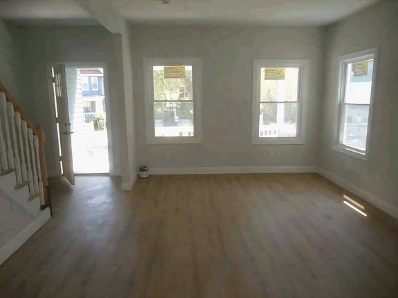 3rd image of 103 No Munn Ave