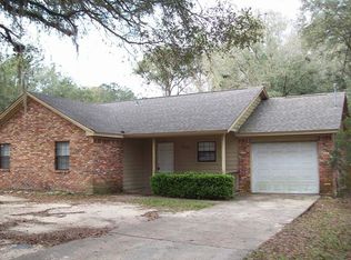 3737 Wood Hill Dr, Tallahassee, FL 32303