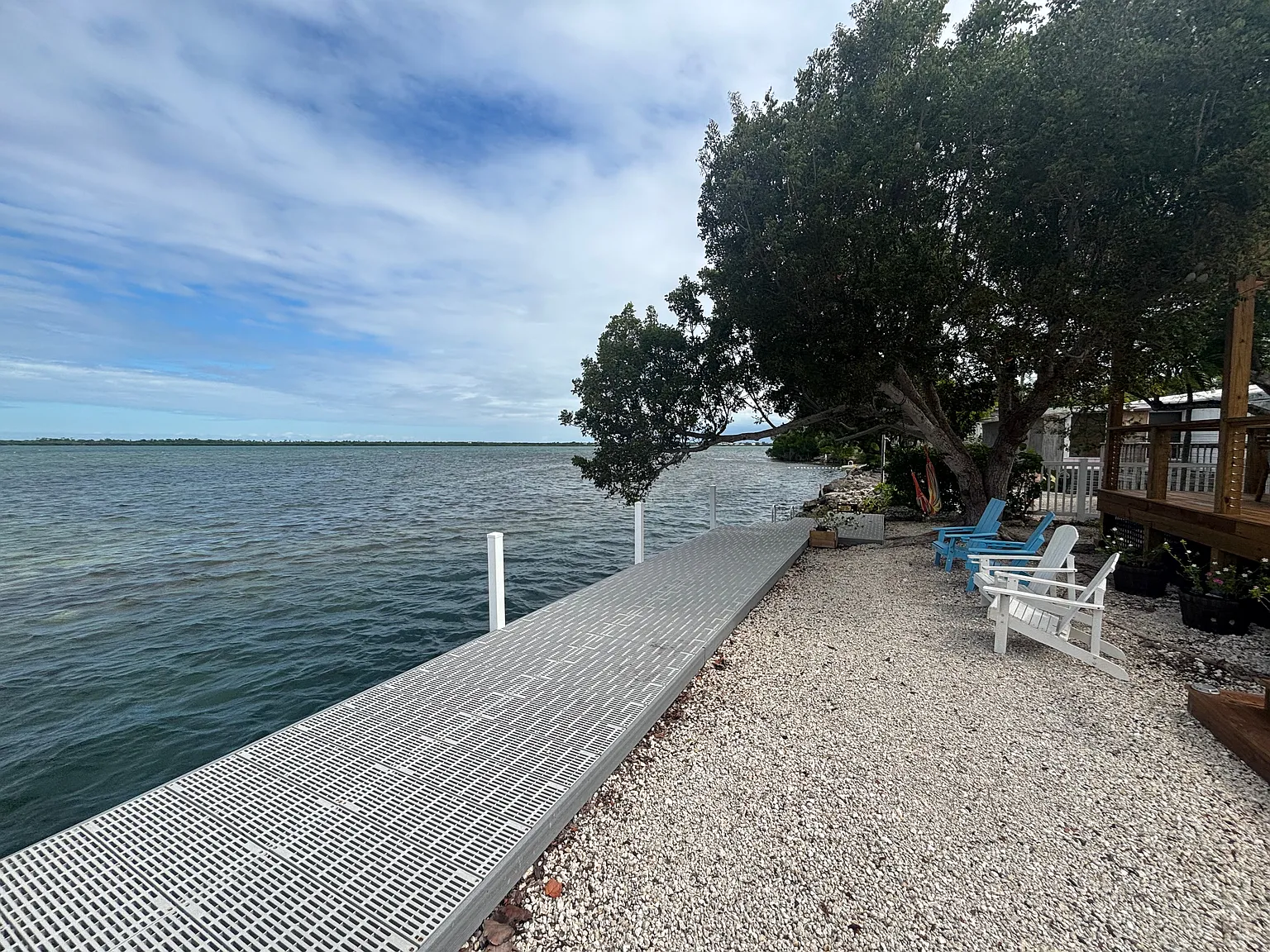 3 bed, 2.5 bath, 1056 sqft, $5,400 — Photo 2