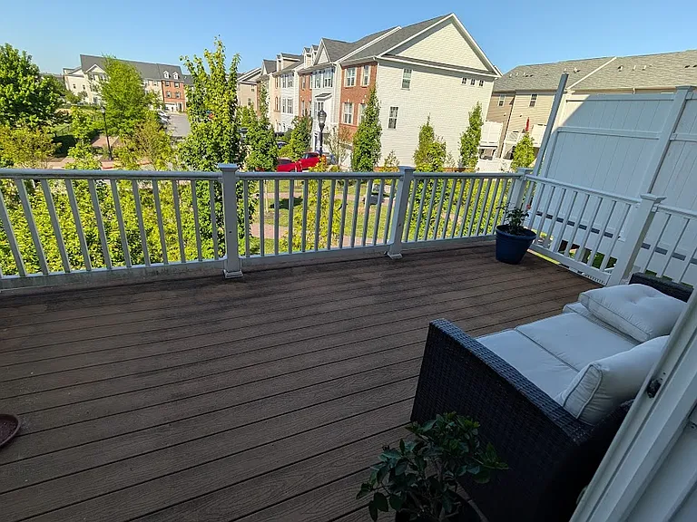 7821 Taggart Ct — Photo 22