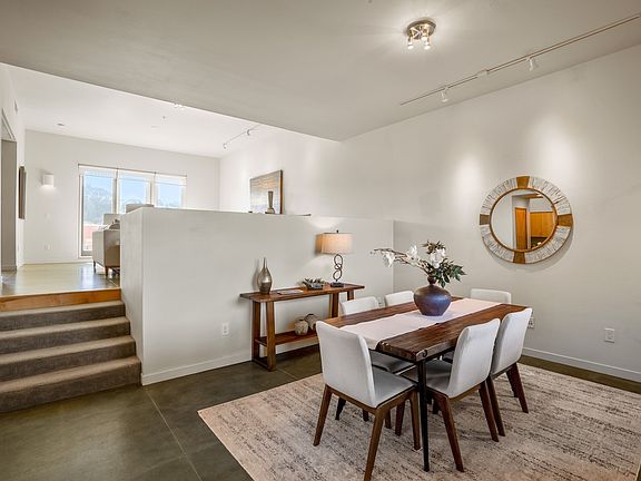 4th image of 601 Circulo De Morelia Unit 205
