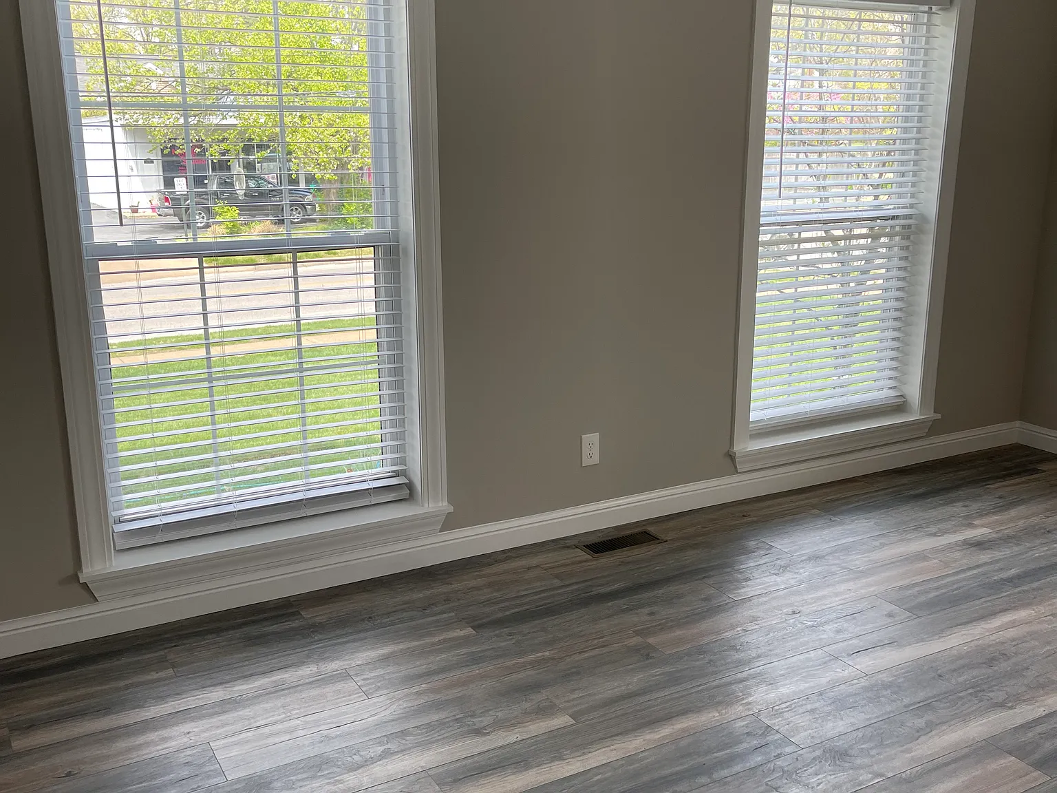 2 bed, 1100 sqft, $1,500 — Photo 4