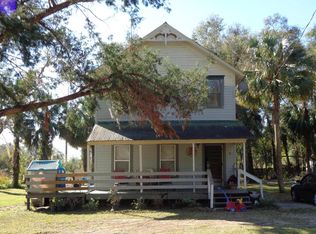 709 E Boylston St, Interlachen, FL 32148