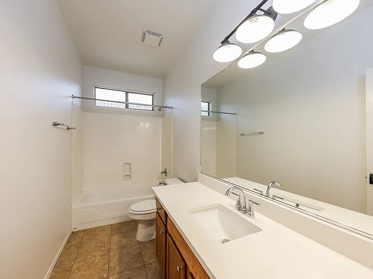 9451 W Ross Ave — Photo 15