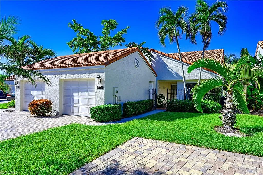 2 bed, 2.0 bath, 1359 sqft, $7,500 — Photo 1