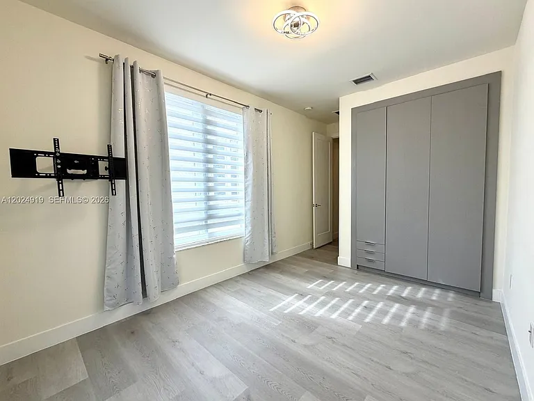 6311 NW 103rd Psge — Photo 36
