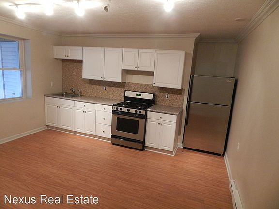 2nd image of 1511-1519 Bingham St #3493473