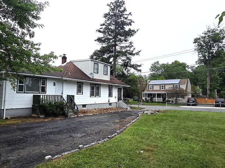 117 Browning Ave — Photo 23