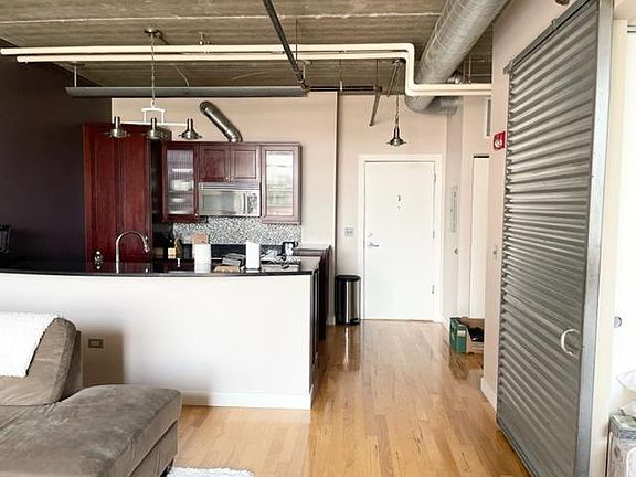 5th image of 10 S Dunton Ave APT 203