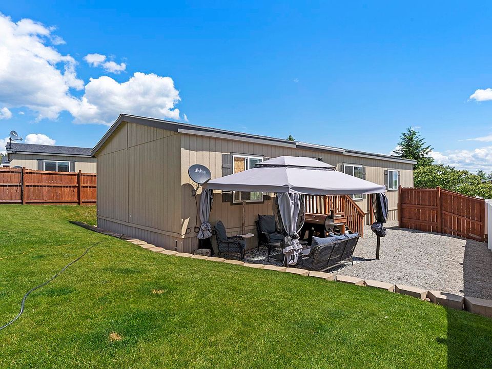 1st image of 17298 W Santiago Cir