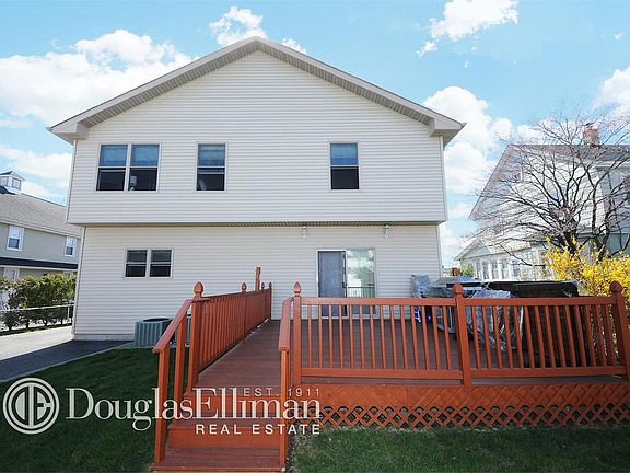 2nd image of 10 S 12th St