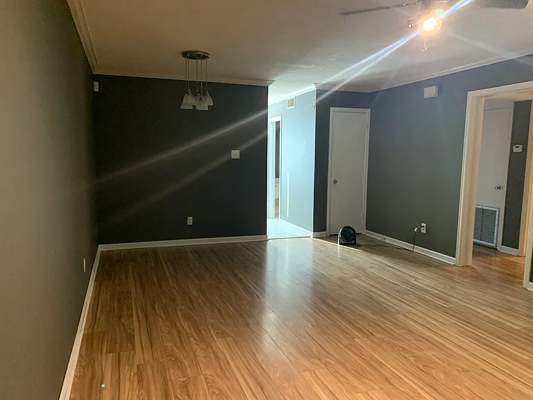 208 General Gardner Ave #103 — Photo 3